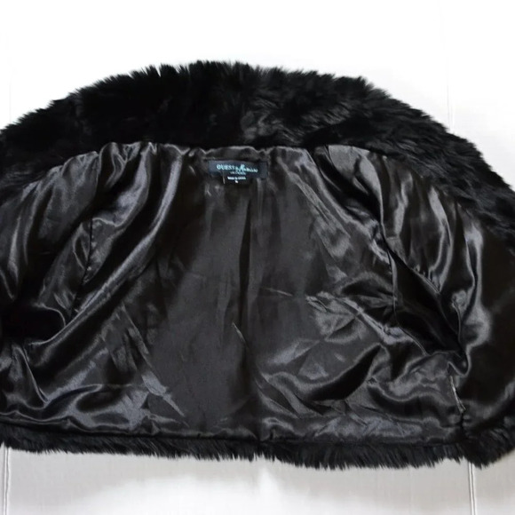 Faux Fur Shrug with Sequin  Detail - Picture 6 of 12